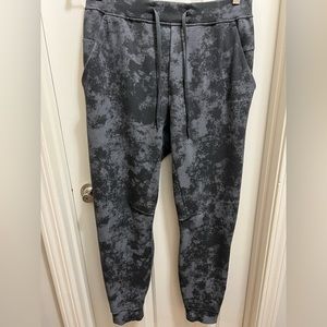 lululemon At Ease Jogger